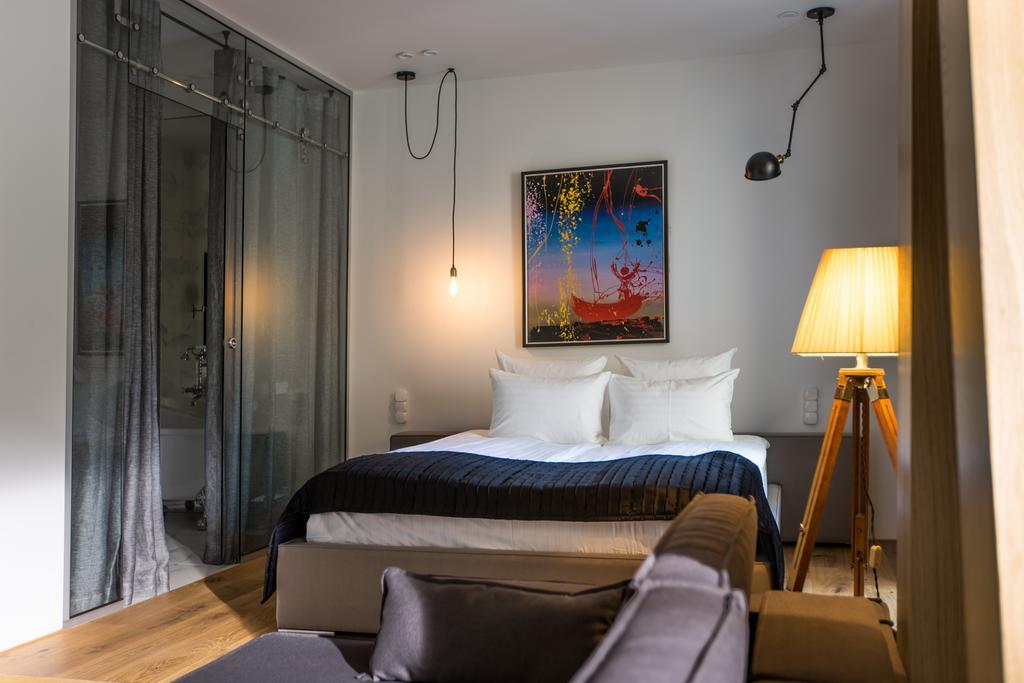 Hotel Street - Maestro 4*